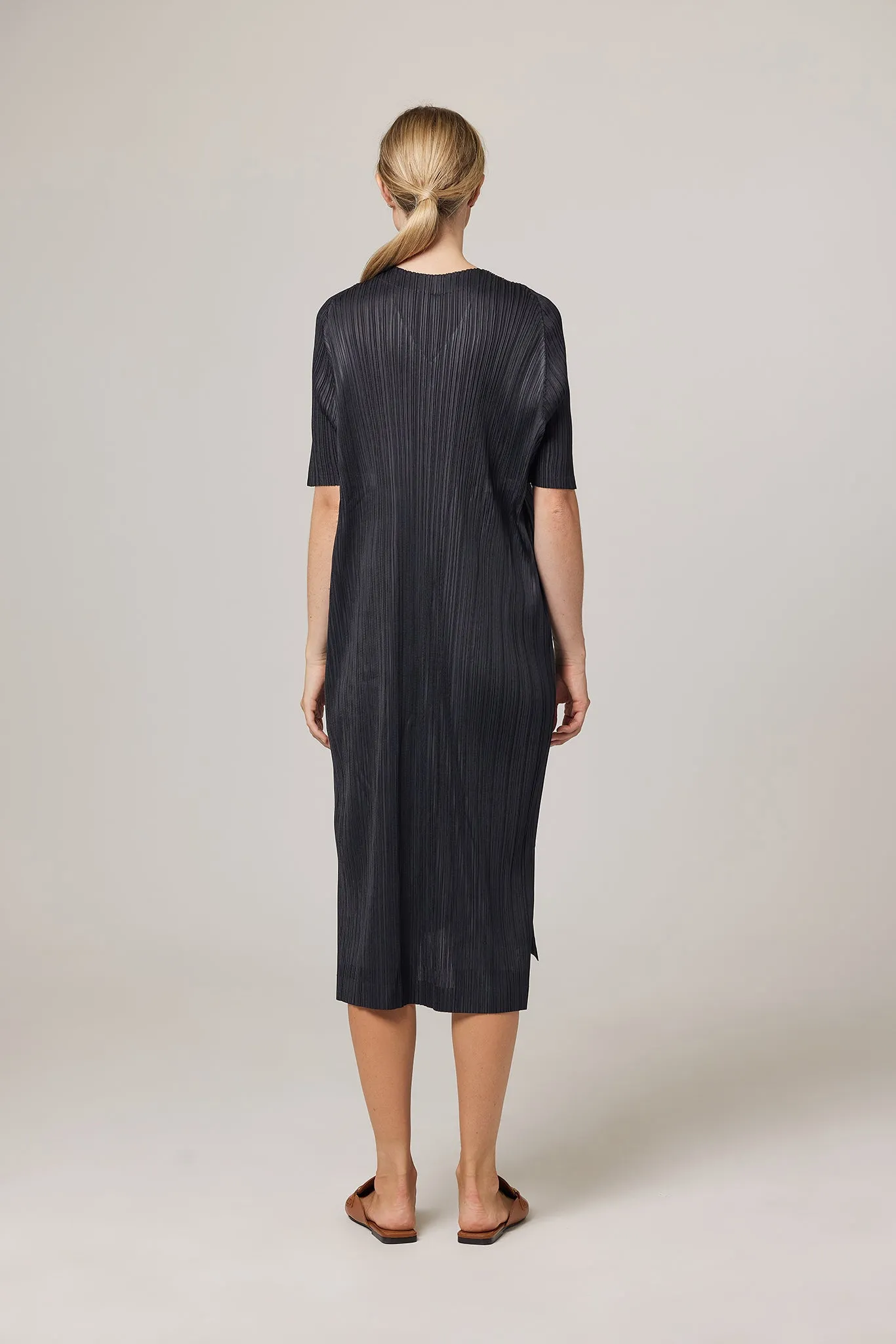 (Back in Stock) Erika Summer Plissé Satin Vneck Dress