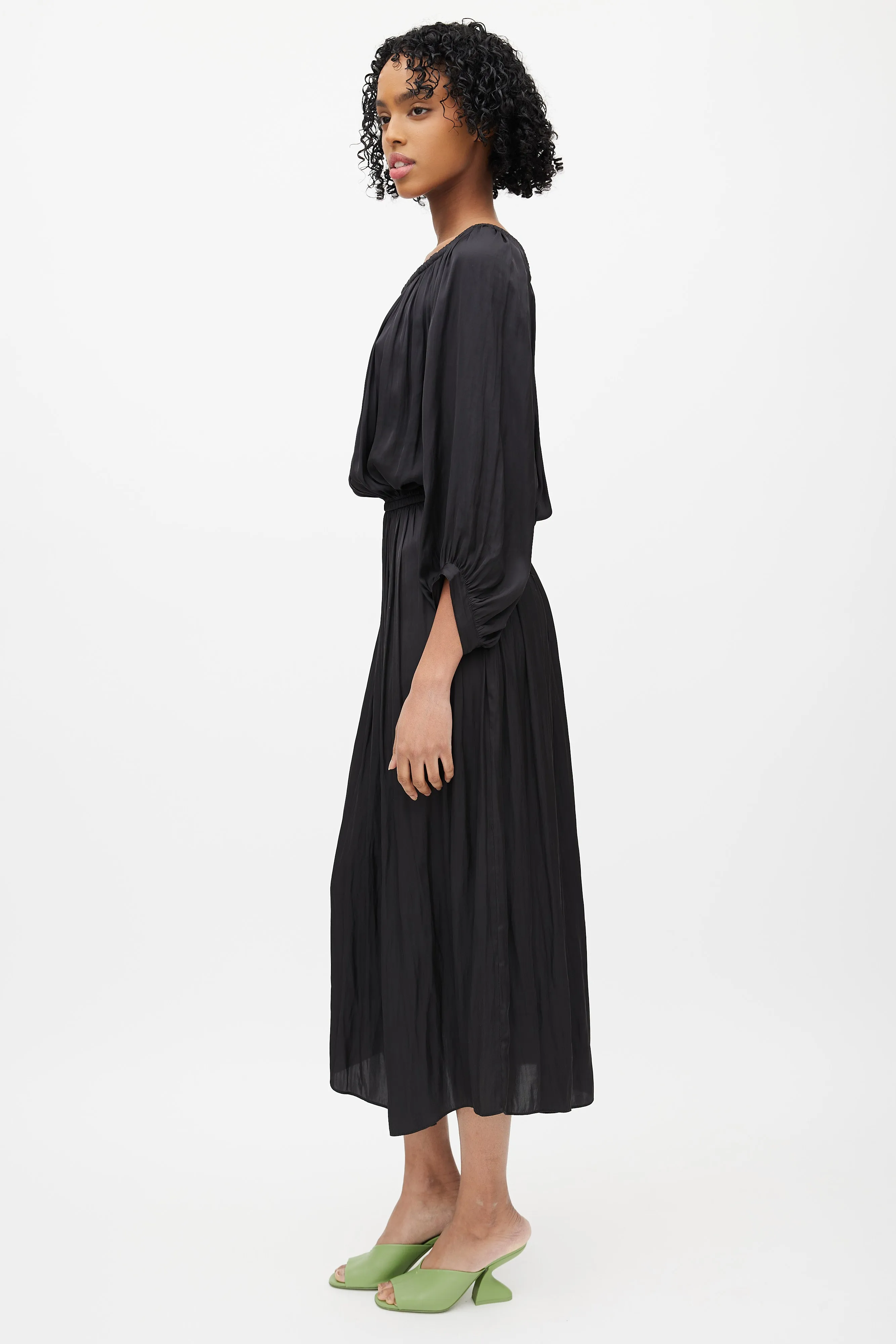 Black Off The Shoulder Pleated Dress
