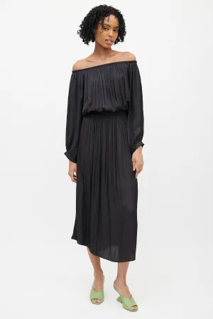 Black Off The Shoulder Pleated Dress